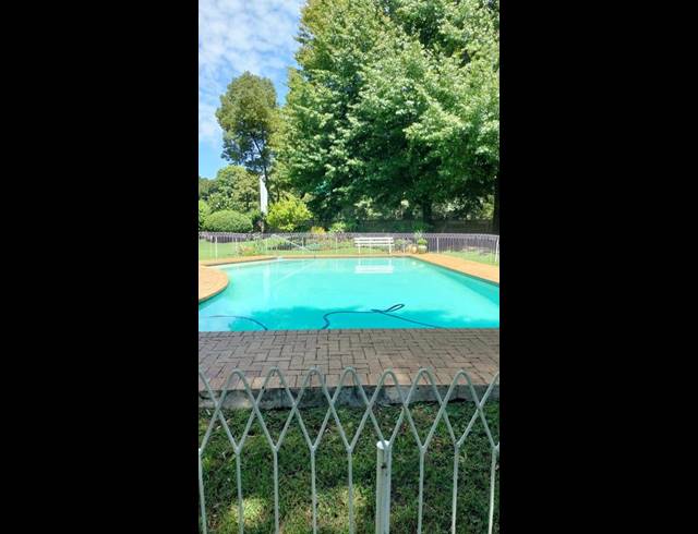 2 BEDROOM APARTMENT FOR SALE IN DENLEE